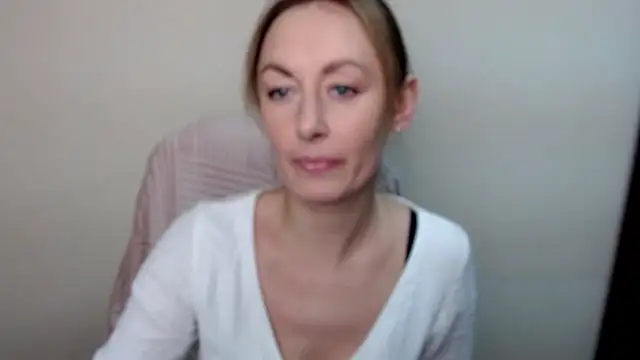 LiaSeass  online show from January 2026 11:46:01 AM