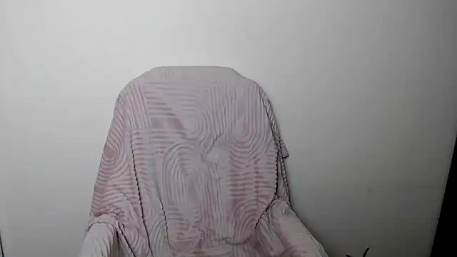 LiaSeass  online show from February 2026 12:16:01 PM