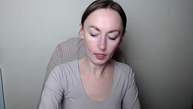 LiaSeass  online show from March 2026 01:18:01 PM