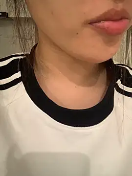 -Bibi-18 online show from April 2026 12:56:02 PM