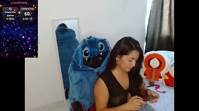 NovahPerotti online show from March 2026 06:24:01 PM