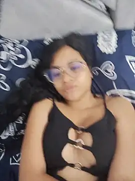 Snapshot of DAFNNEE_HOT chatting on May 2026 03:41:02 PM DAFNNEE HOT online show from May 2026 03:41:02 PM
