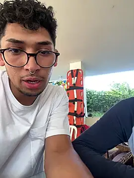 toritoga online show from April 2026 09:43:01 PM