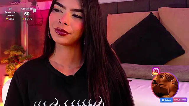 luna blannco online show from March 2026 01:15:02 PM