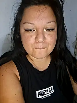 Snapshot of Trinity_033 chatting on January 2026 01:42:01 AM Trinity 033 online show from January 2026 01:42:01 AM