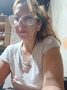 Snapshot of cari75 chatting on July 2026 06:37:02 AM cari75 online show from July 2026 06:37:02 AM