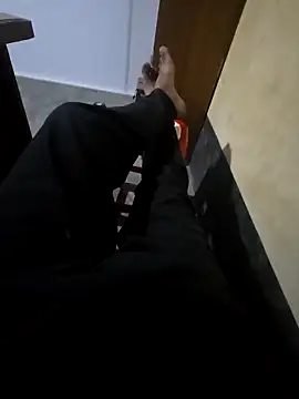 SHARIF12123 online show from March 2026 05:47:02 PM