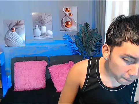 dylan hardfucker online show from February 2026 01:24:02 PM