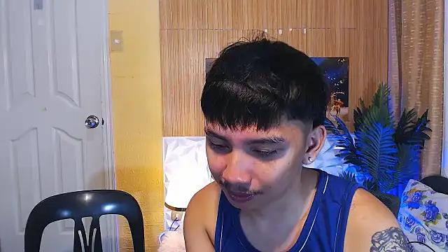 dylan hardfucker online show from December 2025 09:26:01 PM