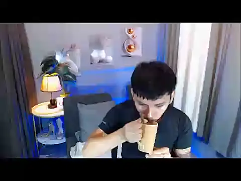 dylan hardfucker online show from April 2026 02:48:01 AM