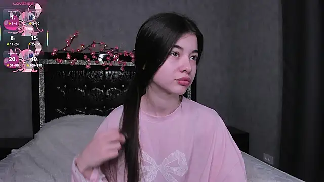 LisaColee online show from March 2026 11:21:01 PM