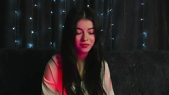 LisaColee online show from June 2026 05:40:01 PM