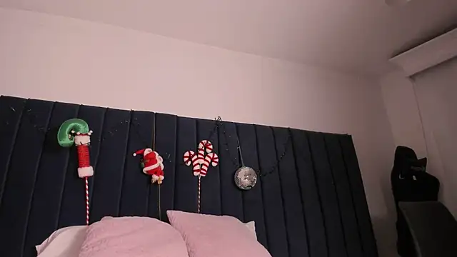 milk rain online show from December 2025 11:54:02 AM