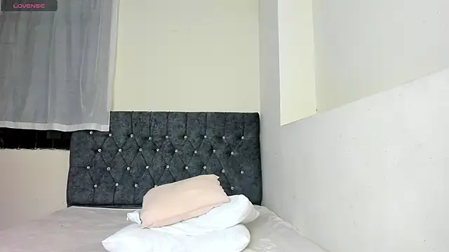 milk rain online show from April 2026 01:59:02 PM