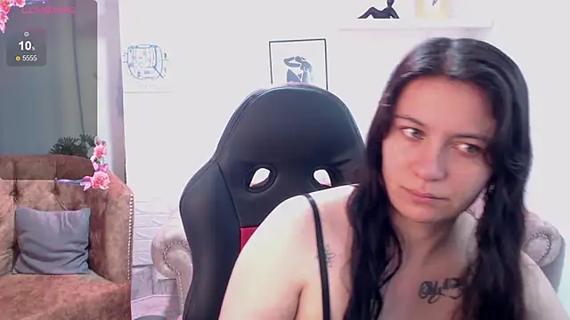 Snapshot of amanda_rousee chatting on February 2026 03:51:01 AM amanda rousee online show from February 2026 03:51:01 AM