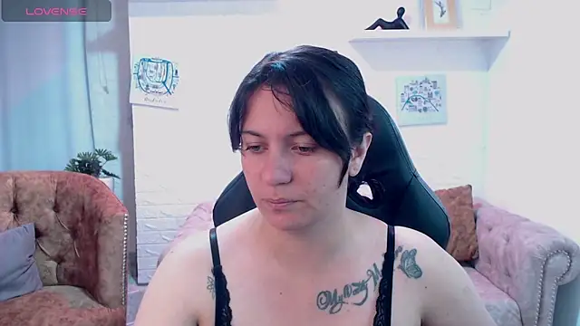 Snapshot of amanda_rousee chatting on February 2026 03:19:01 AM amanda rousee online show from February 2026 03:19:01 AM