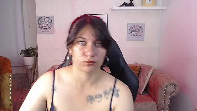 amanda rousee online show from May 2026 03:27:02 AM