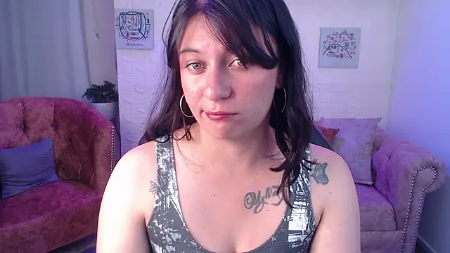 amanda rousee online show from May 2026 03:36:02 AM