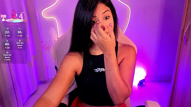 chloebum  online show from April 2026 11:05:02 AM
