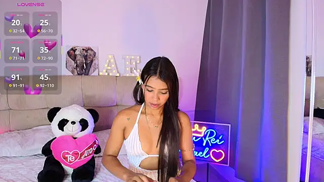 Snapshot of Ana_herrera chatting on May 2026 11:30:02 AM Ana herrera online show from May 2026 11:30:02 AM
