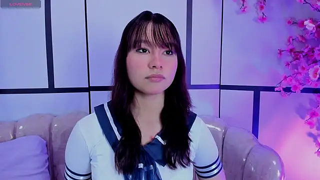 Snapshot of lovequinn_mjs chatting on December 2025 08:13:01 PM lovequinn mjs online show from December 2025 08:13:01 PM