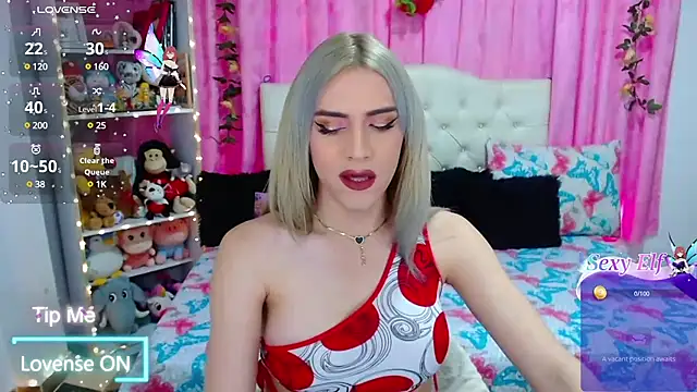 Snapshot of golden_girl01 chatting on March 2025 06:07:01 PM golden girl01 online show from March 2025 06:07:01 PM