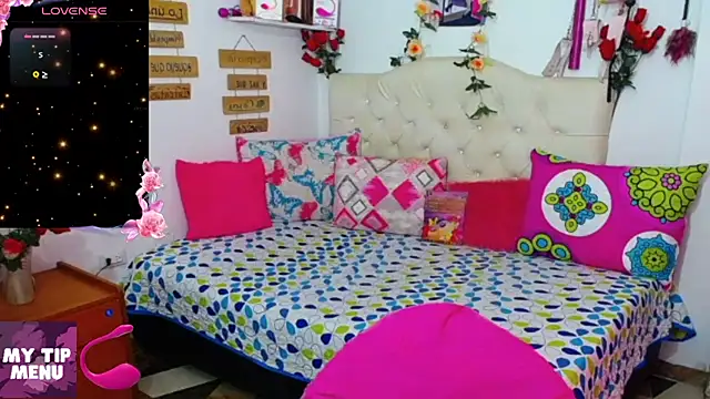 golden girl01 online show from March 2026 06:13:02 PM