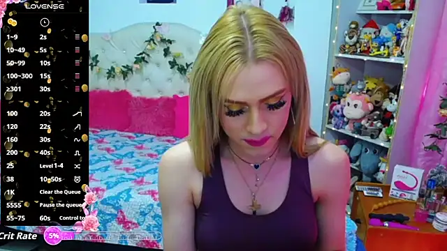 Snapshot of golden_girl01 chatting on November 2025 07:03:01 PM golden girl01 online show from November 2025 07:03:01 PM