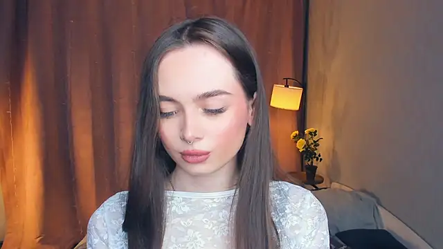 YvonneRobes online show from March 2026 07:09:01 PM