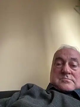 csikar online show from April 2026 12:09:01 PM