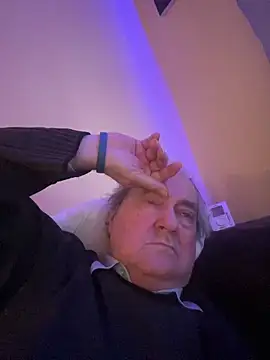 csikar online show from February 2026 04:20:02 PM