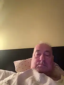 csikar online show from March 2026 08:32:01 PM