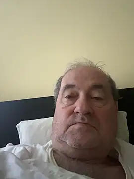 Snapshot of csikar chatting on June 2026 04:45:02 AM csikar online show from June 2026 04:45:02 AM
