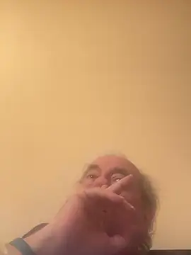 csikar online show from March 2026 06:11:01 PM