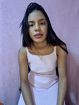 Snapshot of meenina_veneno chatting on December 2025 04:02:02 PM meenina veneno online show from December 2025 04:02:02 PM