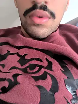 twinkarabboy online show from January 2026 11:57:01 AM