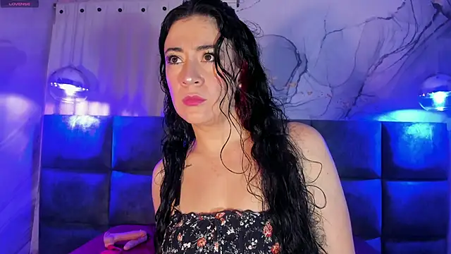 Victoria01  online show from May 2026 02:52:02 AM
