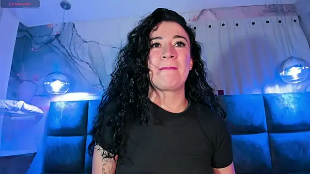 Victoria01  online show from March 2026 09:33:02 AM