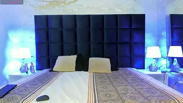 Victoria01  online show from January 2026 12:58:02 AM