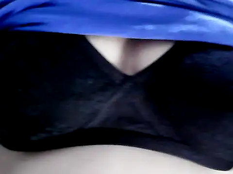 Snapshot of ChaChaMoreno_Palangga chatting on December 2025 12:33:01 PM ChaChaMoreno Palangga online show from December 2025 12:33:01 PM