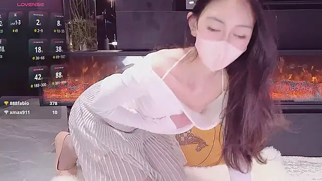 Anan-077 online show from May 2026 03:37:02 PM