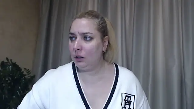 sweetpussy13 online show from February 2026 07:43:02 AM