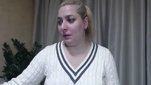 sweetpussy13 online show from December 2025 07:18:02 AM