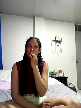 Snapshot of Katia_Lina chatting on December 2025 04:06:01 AM Katia Lina online show from December 2025 04:06:01 AM