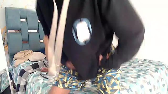 DIAMOND BLACKS online show from April 2026 07:37:02 AM