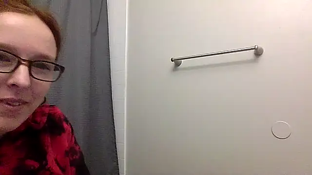 Snapshot of redremmi chatting on March 2026 03:56:02 PM redremmi online show from March 2026 03:56:02 PM