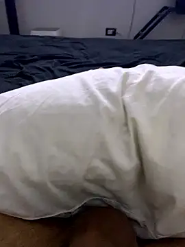 Snapshot of chiquixxxxxxxxxx chatting on January 2026 03:43:01 AM chiquixxxxxxxxxx online show from January 2026 03:43:01 AM