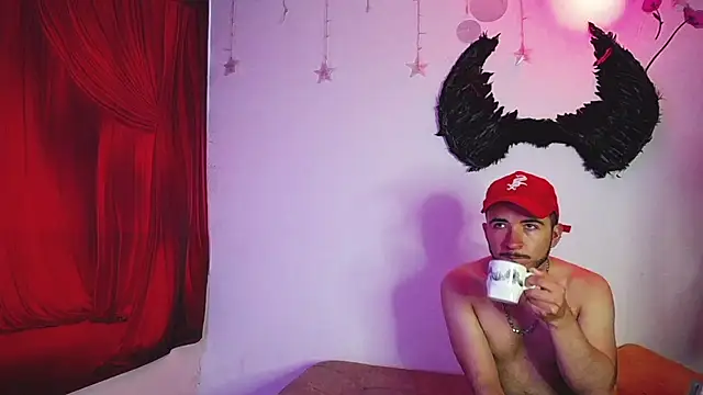 Snapshot of Noha_and_Iam chatting on March 2026 12:18:01 PM Noha and Iam online show from March 2026 12:18:01 PM