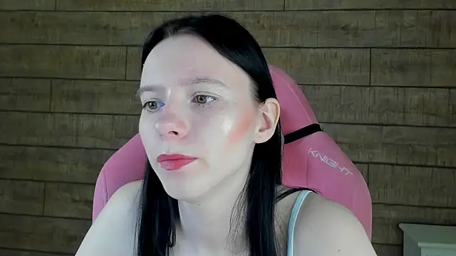 ArinaKubrick online show from April 2026 04:24:02 PM