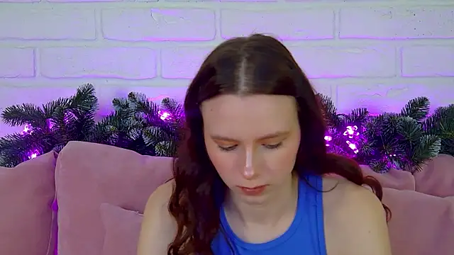 ArinaKubrick online show from December 2025 06:24:01 PM